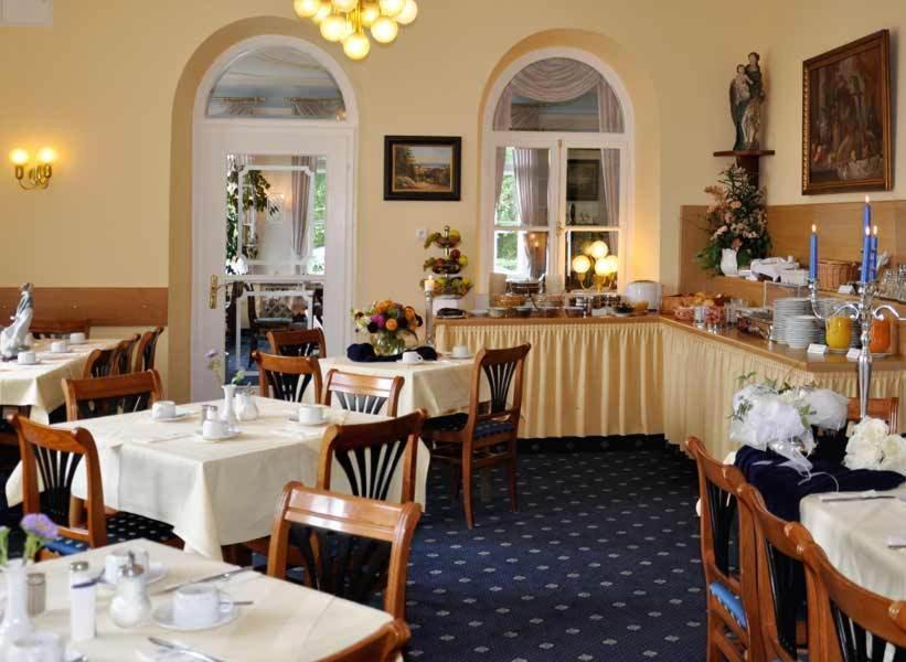 Hotel Bayerischer Hof Starnberg Ngoại thất bức ảnh